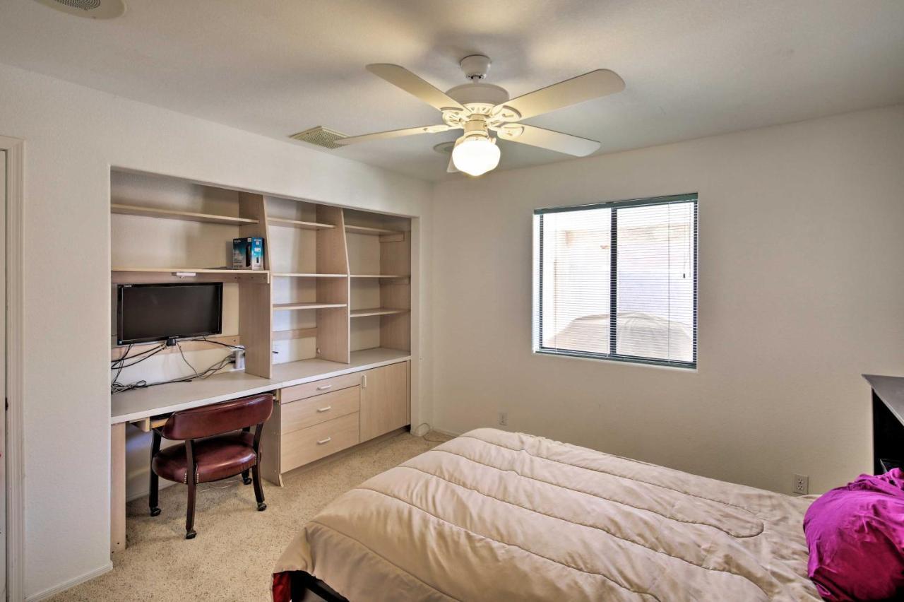 Lake Havasu Home With Rooftop Deck And Mountain Views! 레이크 하바슈 시티 외부 사진